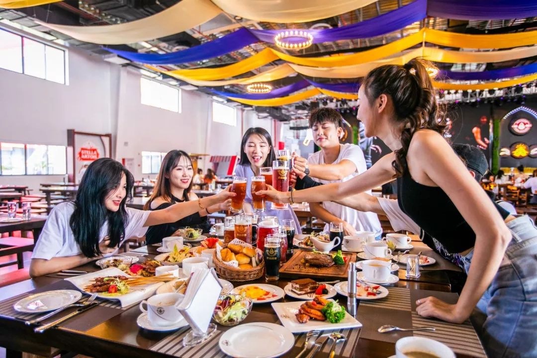 報(bào)告:我想去百威中國那個啤酒展覽館打卡品美酒佳肴|國潮范這么閃 - 第31張 - 會展活動策劃CCASY.COM 報(bào)告:我想去百威中國那個啤酒展覽館打卡品美酒佳肴|國潮范這么閃 - 第31張