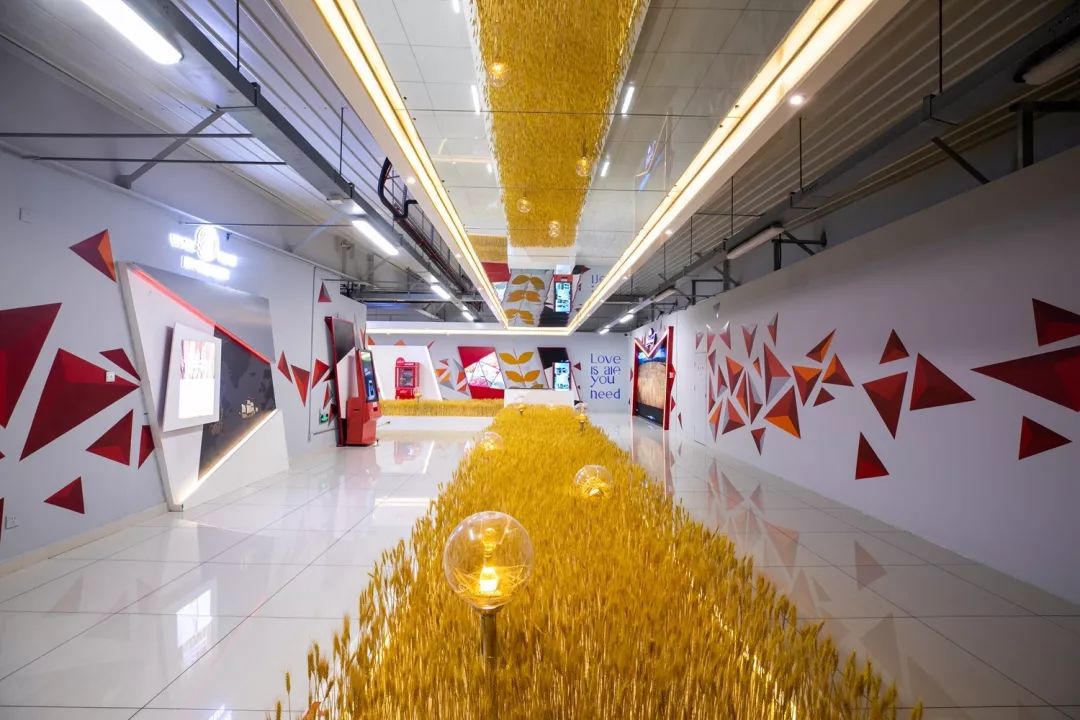 報(bào)告:我想去百威中國那個啤酒展覽館打卡品美酒佳肴|國潮范這么閃 - 第57張 - 會展活動策劃CCASY.COM 報(bào)告:我想去百威中國那個啤酒展覽館打卡品美酒佳肴|國潮范這么閃 - 第57張