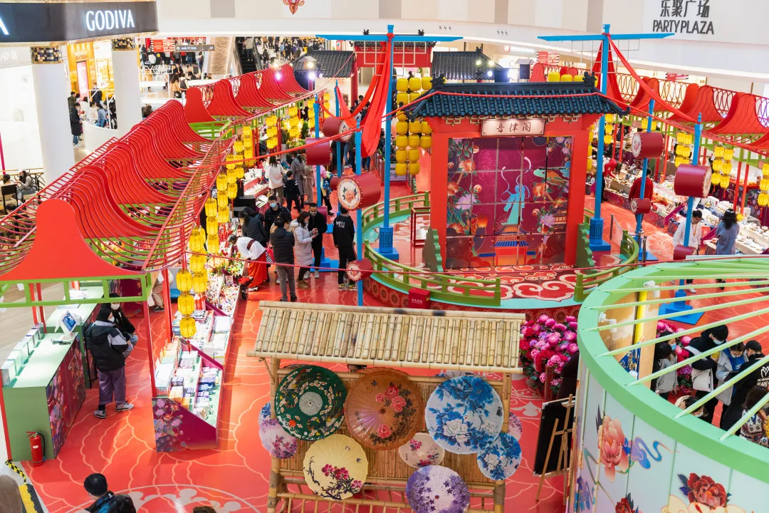 國風(fēng)年宵創(chuàng)意市集活動(dòng)策劃活脫脫的一場(chǎng)大型春節(jié)園游會(huì)，熱鬧繁華